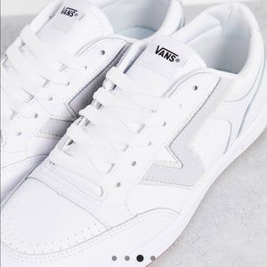 Vans Lowland CC white sneakers
